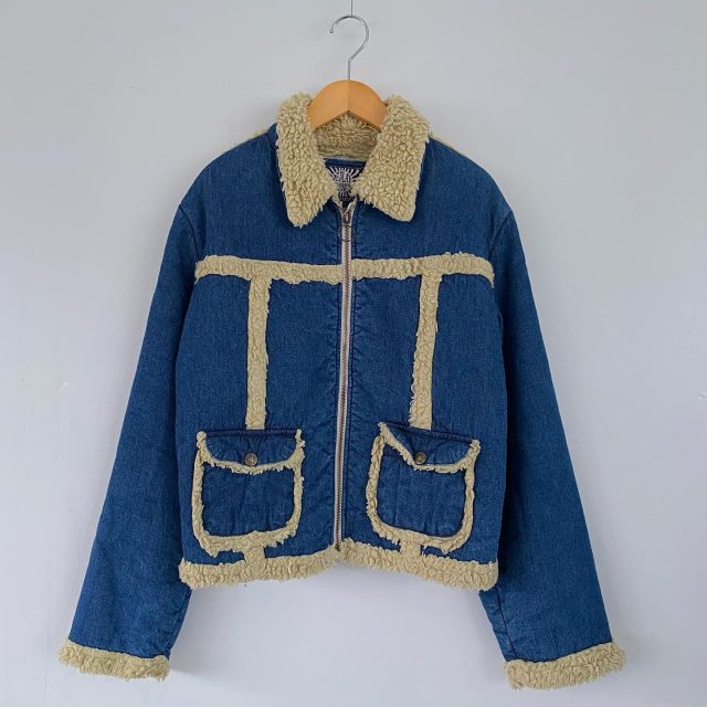 【women's】 denim boa jacket 
￥9,900-

#alaska_tokyo
#vintage
#shimokitazawa
#usedclothing