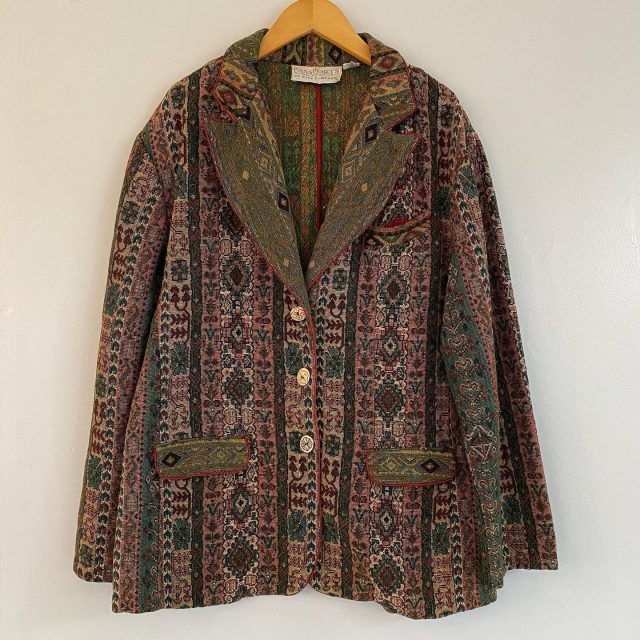 【women's】 Gobelin tailored jacket
￥12,100-

#alaska_tokyo
#vintage
#shimokitazawa
#usedclothing