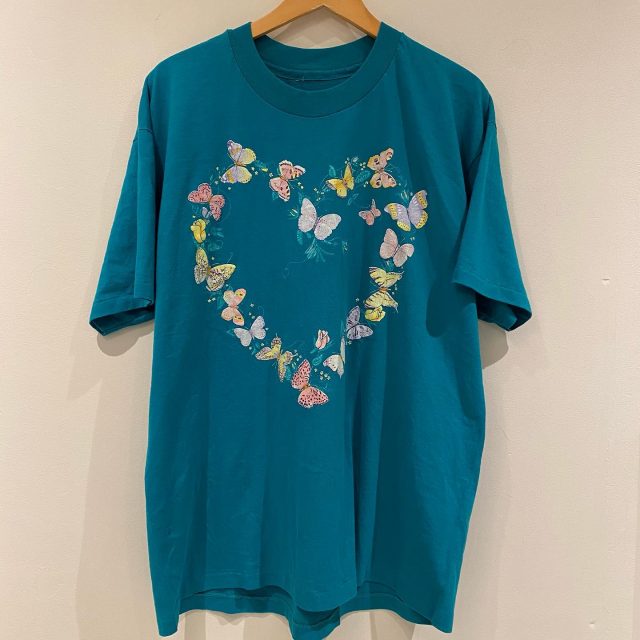 【women's】butterfly pattern short sleeve t-shirt
¥4,950-
#alaska_tokyo
#vintage
#shimokitazawa
#usedclothing