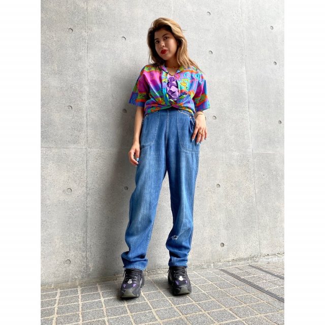 【women's】
•colorful short sleeve shirt 
•frilled pleated camisole 
•ranch denim pants 
#alaska_tokyo
#vintage
#shimokitazawa
#usedclothing