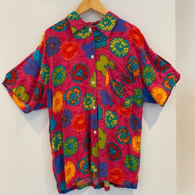 【women's】aloha short sleeve shirt 
¥4,950-

#alaska_tokyo
#vintage
#shimokitazawa
#usedclothing